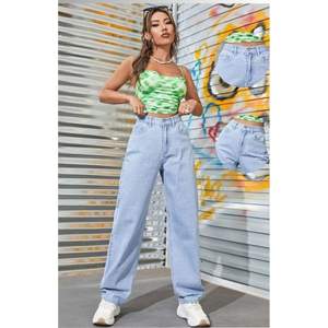 Jean en denim bleu glace large et tendance, taille haute, coupe décontractée, style streetwear écologique, taille unique - Product Image 5