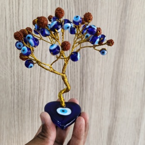 Fabriqué à la main bleu turc mauvais œil arbre avec des perles de Rudraksha sur la plaque de coeur bonne chance charme sagesse stabilité Fengshui Kavach - Product Image 5