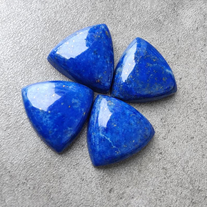Cabochon de Lapis Lazuli de qualité supérieure, forme trilobée, calibré, dos plat, pierre précieuse - Product Image 2
