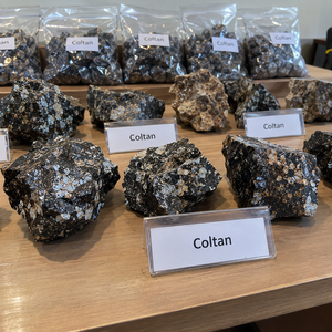 Suministro de mineral de tantalio premium con concentrado de coltan para compradores de la industria electrónica y pedidos de importación de materia prima - Product Image 6