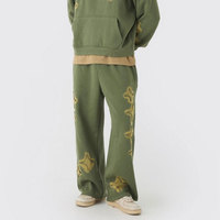 Survêtement homme avec broderie avant et arrière, manches imprimées, effet usé, doublure intérieure en polaire, capuche amovible