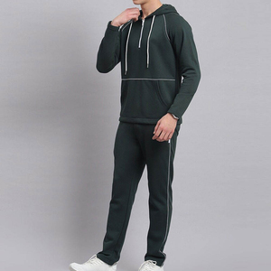 Ensemble de survêtement pour homme avec construction légère pour une grande mobilité, survêtement pour homme avec matériau durable pour une utilisation répétée. - Product Image 6