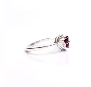 Anillo de Granate en Forma de Corazón de Moda (2.2 Gramos) con Piedras Preciosas, Joyería de Plata 925, Múltiples Estilos Disponibles, Suministro al por Mayor - Product Image 3