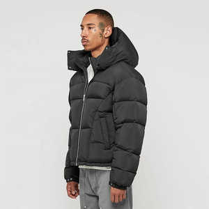 Chaqueta Acolchada Ligera Ecológica de Invierno Unisex Estilo Urbano Personalizada OEM con Forro de Nailon/Poliéster y Cierre de Cremallera - Product Image 2