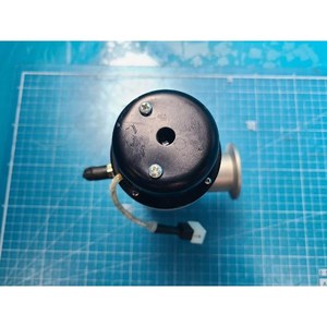 Vanne à pendule à vide MKS LPV-40-AK-CLVS, utilisée comme pièce détachée pour équipement semi-conducteur d'époque - Product Image 4