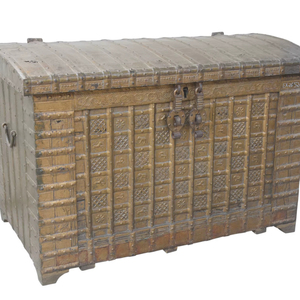 Caja Pitara de Madera Resistente de Haswani Handicrafts, Baúl de Almacenamiento de Madera Maciza Rústica Antigua, Cofre Decorativo Tallado Vintage de Rajasthan - Product Image 1