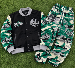 Ensemble de survêtement camouflage personnalisé pour homme avec veste bomber universitaire et pantalon de jogging imprimé vert, fabricant de vêtements de mode streetwear - Product Image 5