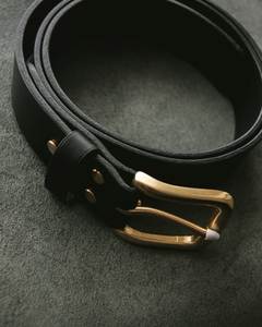 Compre en línea cinturones de cuero a la moda para hombre y accesorios con hebilla de latón, ideas de regalo, últimos diseños, duraderos y resistentes al agua. - Product Image 1
