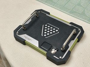 Lecteur RFID UHF portable Nextwaves Hyperion 860 MHz à 960 MHz fabriqué au Vietnam, utilisé pour le suivi des marchandises en gros. - Product Image 4