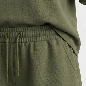Conjunto Casual de 2 Piezas para Mujer en Verde Oliva, Camiseta de Manga Corta con Cuello Redondo y Pantalones Cortos de Punto por Encima de la Rodilla, Corte Holgado, Primavera - Product Image 5