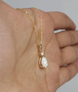 Collar con Colgante de Ópalo en Forma de Gota de Agua para Mujer, Chapado en Oro de 14K, Cadena de Aleación, Joyería Clásica para Uso Diario - Product Image 4
