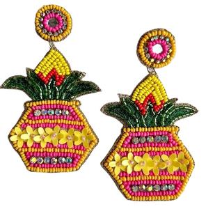 Boucles d'oreilles en perles faites à la main, boucles d'oreilles multi-perles personnalisées, bijoux de fête pour femmes au meilleur prix, boucles d'oreilles en perles - Product Image 1