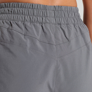 Shorts de yoga et de course décontractés taille haute pour femme, coupe ample, effet délavé, style streetwear, respirants, en Spandex/Nylon, motif uni, effet faux. - Product Image 5