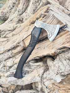 Hache viking artisanale Thewizcrafts en acier à haute teneur en carbone, manche en bois de frêne, étui en cuir, camping en plein air, OEM HRC 58-60 - Product Image 3