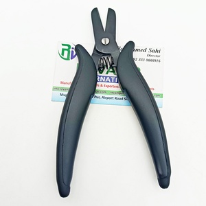 Pince coupante diagonale professionnelle à manche noir, coupe micro-précise, 6 pouces - Product Image 1