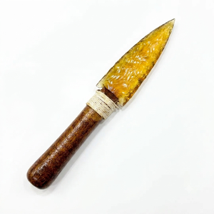 Cuchillo de cristal con mango de obsidiana amarilla súper cristalina, hoja tallada a mano con punta de flecha, decoración espiritual y mágica, mayorista espiritual - Product Image 4