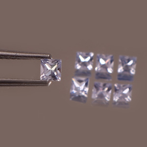 Saphir bleu de laboratoire 3,50 mm, taille carrée, facetté, calibré, pierre précieuse lâche certifiée pour la fabrication de bijoux, fournisseur en gros - Product Image 2