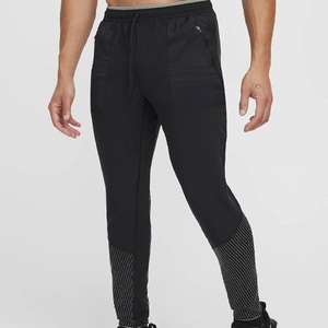 Pantalones de chándal de pana para hombre, corte recto, técnica lavada, con cordón reforzado, aberturas con cordón, joggers deportivos para correr y recuperación. - Product Image 2