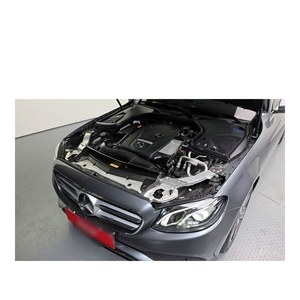 Mercedes-Benz E300 Avantgarde Clase E 2020, 83,529 km, Volante a la Izquierda, Caja de Cambios Automática, Asientos de Cuero, Emisión Euro V, Cámara Trasera - Product Image 6