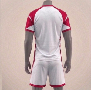Ensemble de maillot de football blanc et rouge pour homme, manches courtes, col rond, polyester respirant, taille élastique, coupe athlétique, toutes saisons - Product Image 3