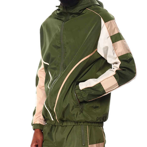 Nouveaux ensembles coupe-vent multicolores tendance 2026 – Survêtements unisexes légers et amples 2 pièces très demandés - Product Image 4