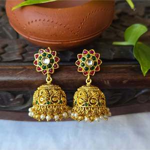 Jimikki Gold Plated Stainless Steel Hoop Earrings with Pearl and Emerald Heart Geometric Design - Product Image 3