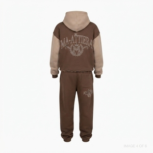 Conjunto de Sudadera con Capucha y Pantalones Jogger Personalizado en Dos Tonos Marrones con Pedrería, de Algodón y Felpa, Estilo Urbano Oversize, Venta al por Mayor OEM - Product Image 3