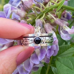 Natural Black Onyx Fidget <b>Spinner</b> <b>Ring</b> Flower Detail 925 Sterling Silver Gothic Whimsical Unisex Anxiety <b>Ring</b> - Product Image 4