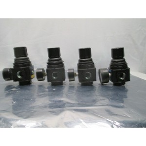 4 régulateurs d'air pneumatiques Wilkerson R28-06-F000 – Équipements et pièces semi-conductrices de renommée mondiale à saisir - Product Image 1