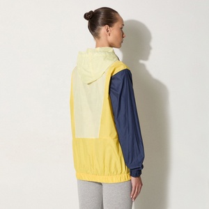 Chaqueta cortavientos de invierno personalizada para mujer, abrigo con forro de nailon cálido y capucha, ropa transpirable para exteriores para la temporada de otoño. - Product Image 2