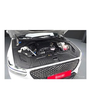 Genesis GV70 2.5T Gasolina AWD Modelo Julio 2024 con 28,332 km, Volante a la Izquierda, Caja de Cambios Automática, Asientos de Cuero, Cámara Trasera - Product Image 6