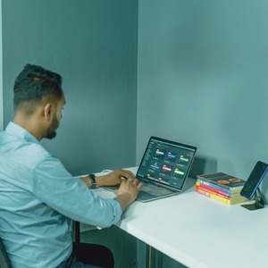 บริการระบบ CRM ระดับผู้เชี่ยวชาญ สร้างแพลตฟอร์มคลาวด์สำหรับการจัดการลูกค้าแบบบูรณาการ และการดำเนินงานองค์กรที่ปรับขนาดได้ - Product Image 3