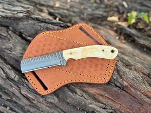Rasp Steel Cowboy Bull Cutter EDC <b>Knife</b> Full Tang <b>Knives</b> <b>Bone</b> <b>Handle</b> OEM Camping Outdoor <b>Knife</b> With Pancake Sheath - Product Image 1
