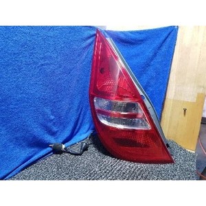 ชุดไฟท้ายซ้าย i30 ด้านซ้าย (ด้านคนขับ) U 924012L000 - Product Image 1