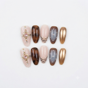 Acrílico Dedo Medio Elipse Nude Pink Smoky Amber Brown Ornamental & Exotic Mirage of Marrakech Design - Product Image 1