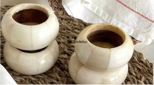 Anneau de serviette en os écologique fait main de luxe, accessoire décoratif pour table à manger, idéal pour les cadeaux par Tradebyd - Product Image 4