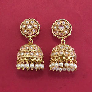 Achetez en ligne des Jhumki antiques de qualité export avec placage or 233105 - Product Image 2