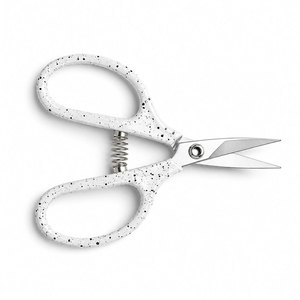 Ciseaux à cheveux en acier inoxydable avec manche blanc moucheté, lame tranchante, pour droitiers, taille moyenne, pliables, légers, outil de coupe - Product Image 6