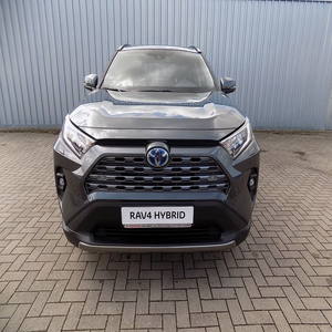 Toyota RAV4 2024 – SUV Híbrido Confiable con Tracción en las Cuatro Ruedas y Tecnología Moderna - Product Image 1