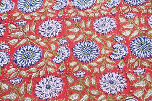 Tissu 100% coton doux et pur à imprimé floral pour vêtements - Robe indienne pour robes, rideaux, vêtements de nuit, jouets - Léger - Product Image 3