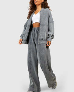 Conjunto de Sudadera Corta con Cremallera y Pantalones Ajustados, Conjunto Deportivo Vintage Personalizado, Conjunto de Dos Piezas de Ropa Urbana para Mujer - Product Image 6