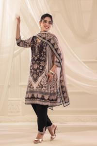 Ensemble de costume traditionnel - Product Image 2