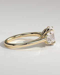 Anillo de Compromiso de Diamantes de Corte Ovalado en Oro Amarillo de 10K/14K/18K para Mujer, con Tres Piedras Cultivadas en Laboratorio, Certificadas por IGI, Estilo Clásico de Lujo - Product Image 4