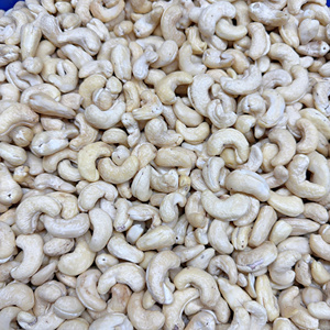 Vietnam Factory Cashew <b>Nut</b> <b>Kernels</b> Ww320, Ww240 Cashew <b>Nuts</b> Vietnam Organic Cashew <b>Nuts</b> Wholesale Customer Oem Odm Requirement - Product Image 1