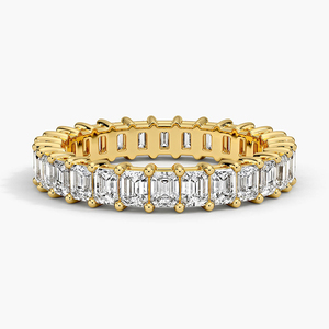 Anillo de Diamantes con Corte Esmeralda y Engaste Completo de Diamantes - Product Image 2