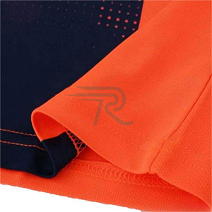 Maillot de football personnalisé pour homme, blanc et bleu, à blocs de couleur, manches courtes, anti-humidité, col rond, 100 % polyester pour adulte - Product Image 4
