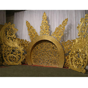 Telón de Fondo de Fibra de Vidrio con Diseño de Luna para Bodas Indias - Color y Tamaño Personalizables, Estilo Moderno, Hermosos Paneles Tallados, Venta en Australia - Product Image 1