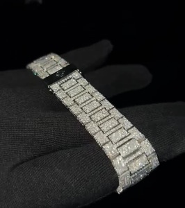 Montre mécanique élégante et luxueuse pour homme, cadran carré arrondi, acier inoxydable, bracelet de 20 mm, verre cristal, résistance à l'eau 100 bars, ETA - Product Image 2