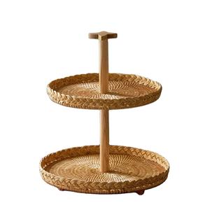 Nouveau support à gâteau en osier et support à dessert pour gâteau de décoration avec poignée en bois support moderne créatif pour gâteaux et pâtisseries - Product Image 1