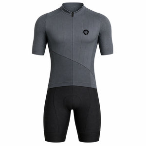 Uniforme de Ciclismo Profesional, Tejido Suave y Flexible Diseñado para Comodidad Durante Largos Recorridos y Entrenamientos de Ciclismo Intensivos - Product Image 1